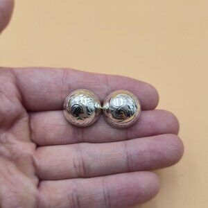 Sterling Silver Scrolled Dome Large Stud Earrings A5629
